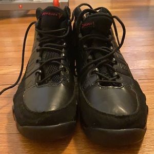 Air Jordan Basketball Shoes